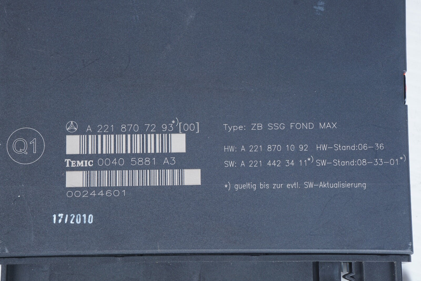07-13 Mercedes W221 S63 AMG S550 Rear Seat Control Unit Module 2218702987 OEM