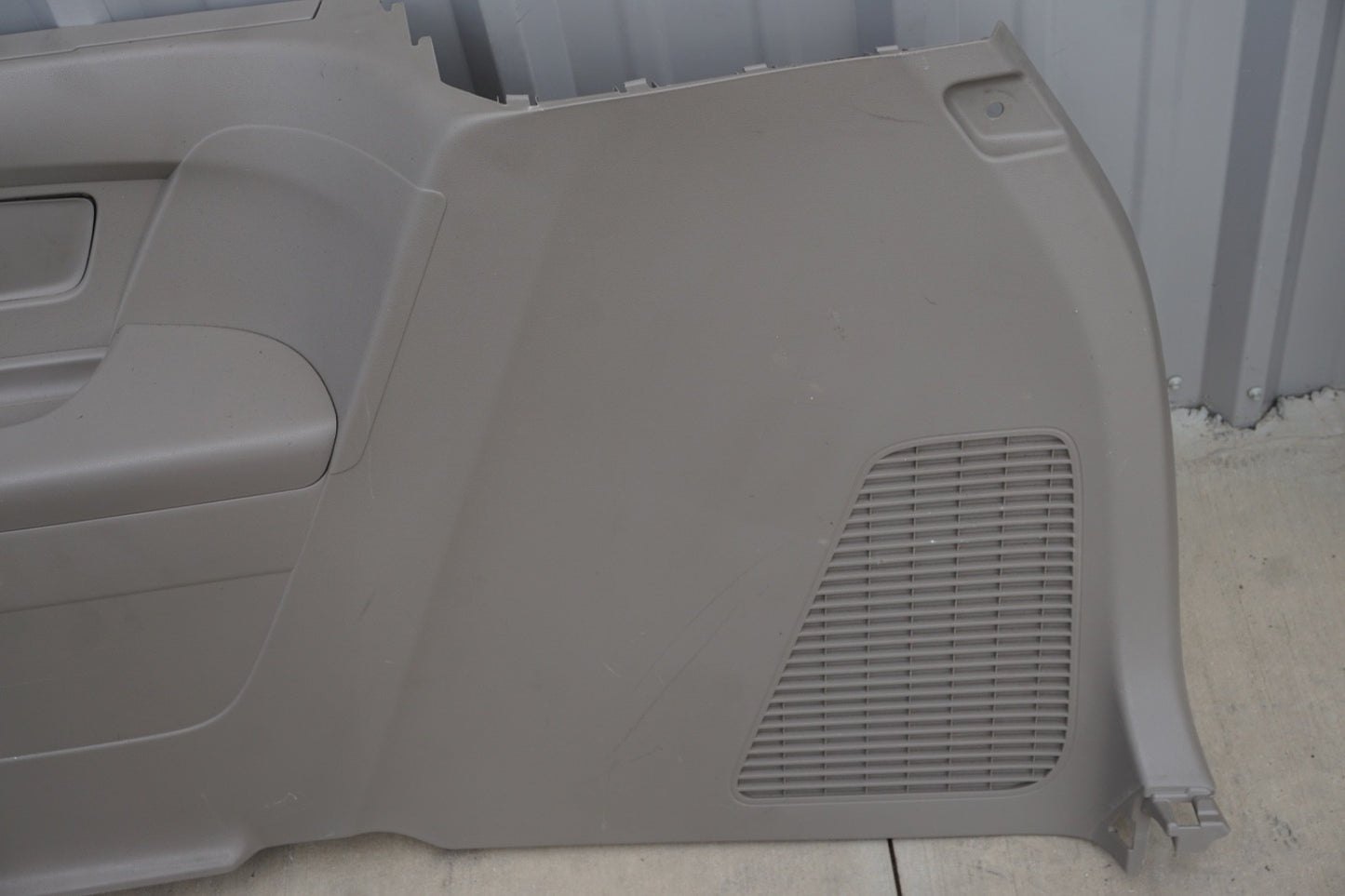 2014-2017 HONDA ODYSSEY ELITE TRUNK REAR RIGHT SIDE QUARTER PANEL TRIM COVER OEM