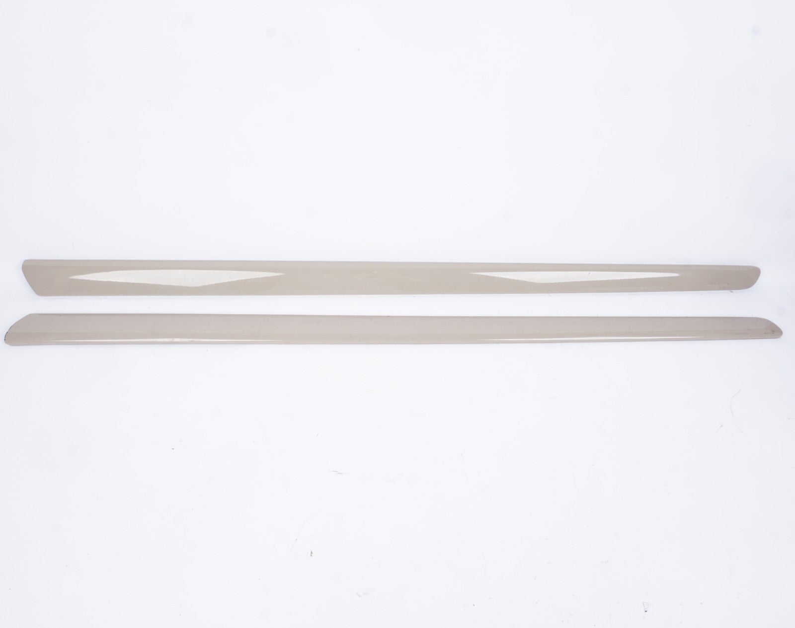 2012 - 2017 Fiat 500 Front Door Molding Left & Right OEM