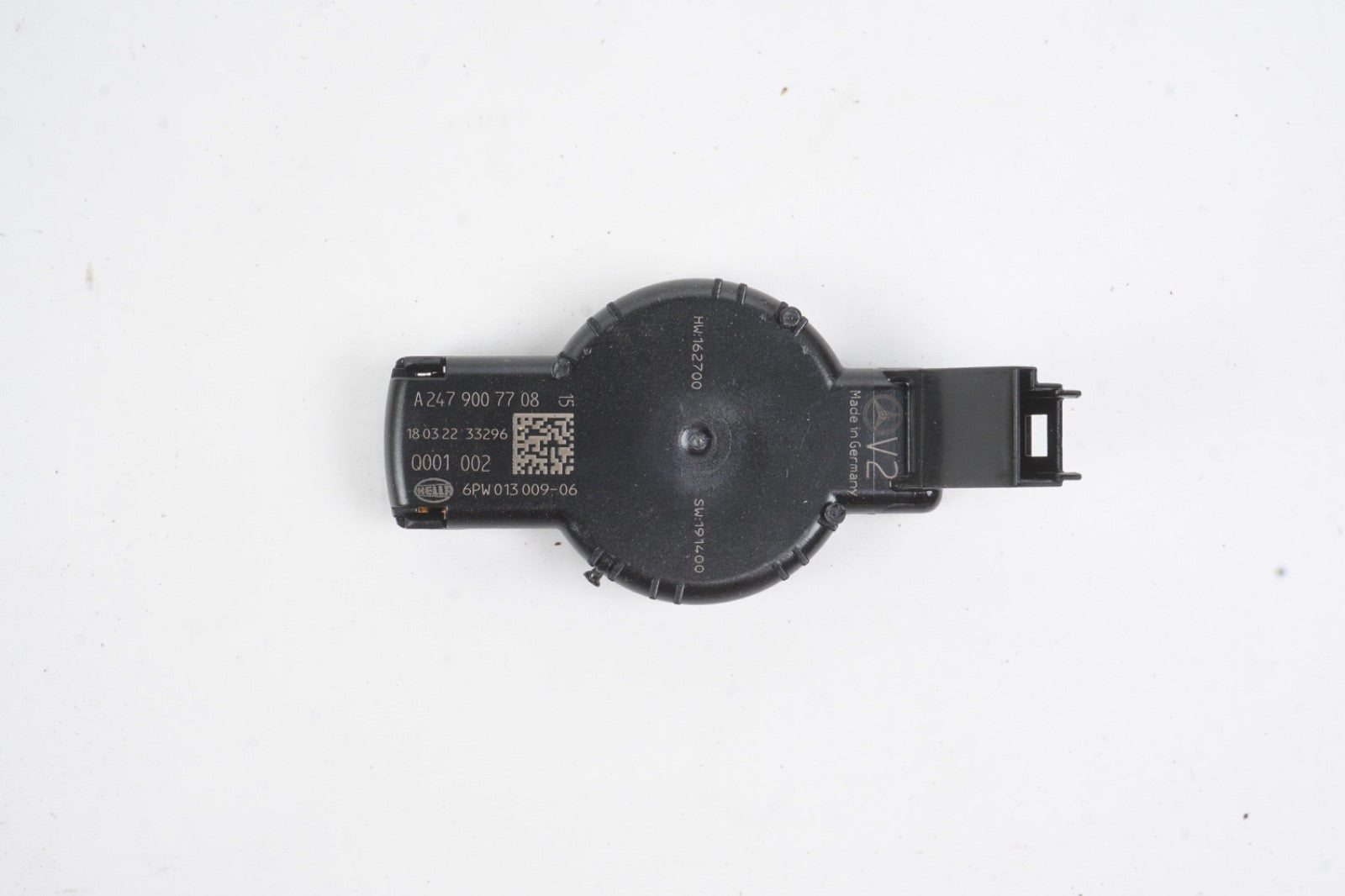 2020-2026 MERCEDES GLB250 EQB300  WINDSHIELD RAIN SENSOR MODULE OEM