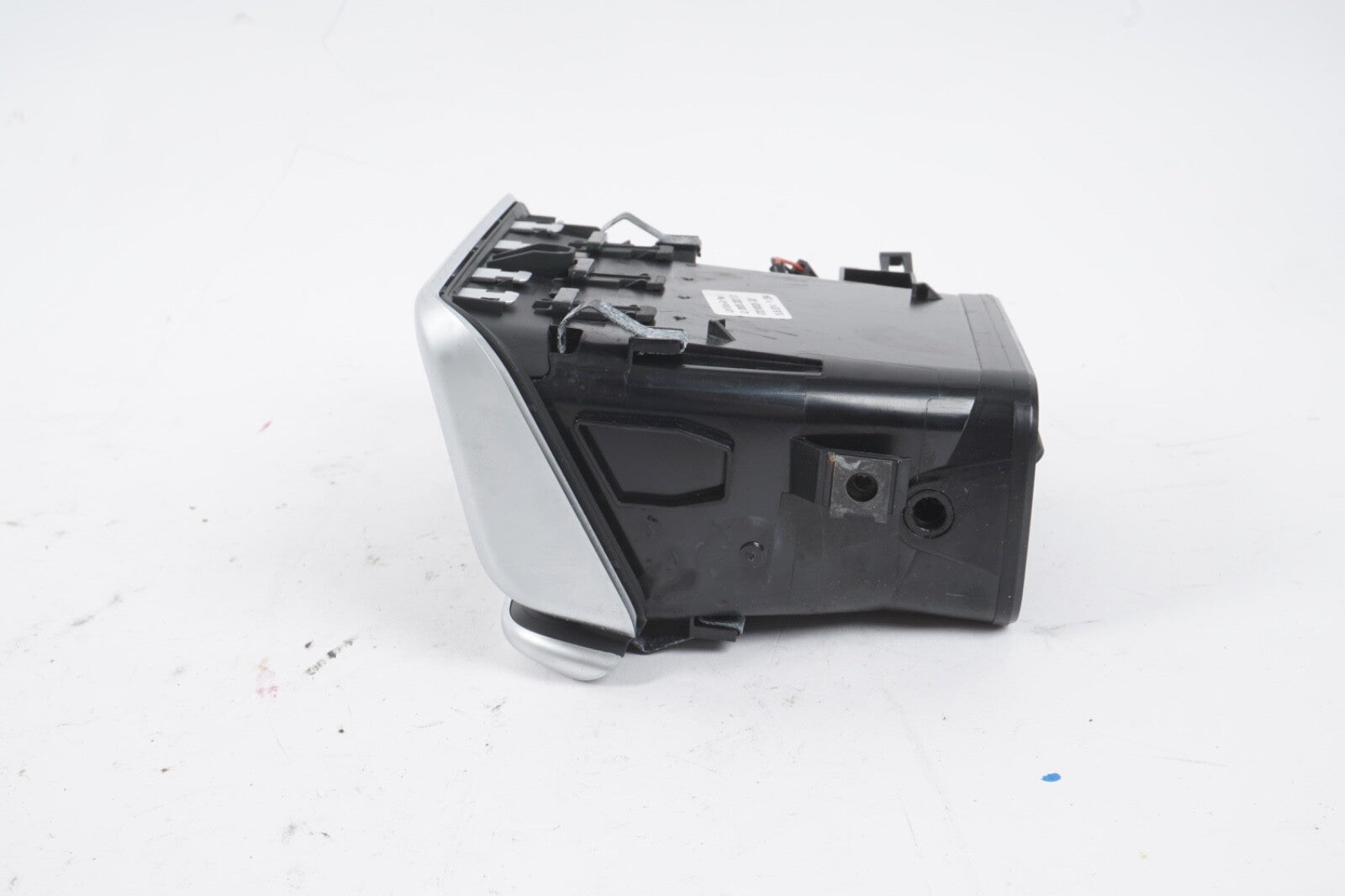14-17 Maserati Ghibli Front Left Driver Side Dashboard AC Air Vent OEM