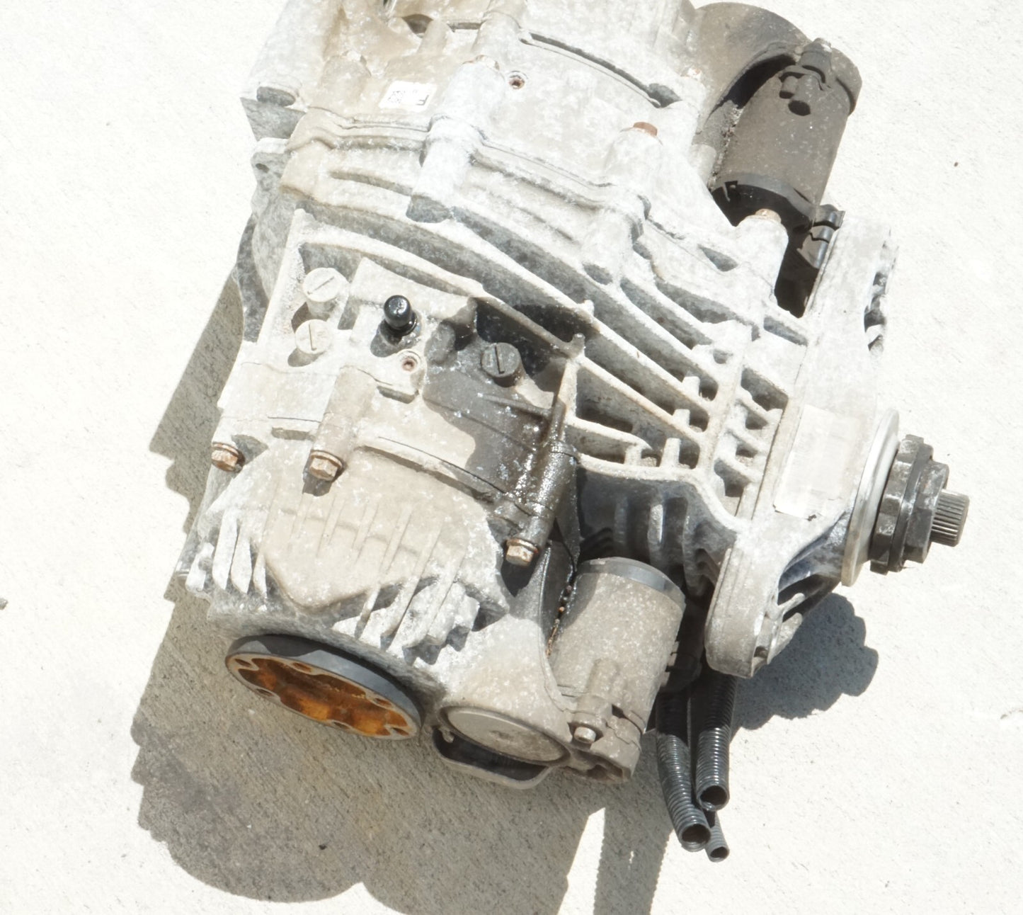 2008 - 2010 BMW X6 xDrive35I REAR DIFFERENTIAL CARRIER OEM