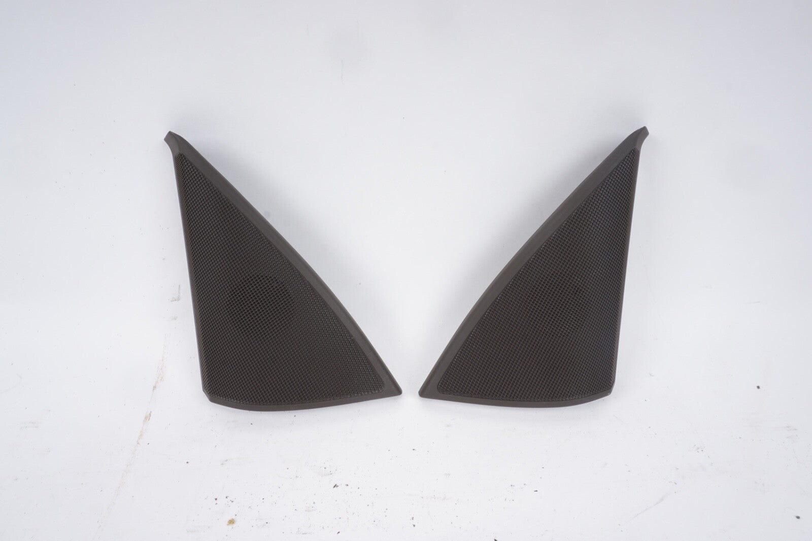 08-14 Mercedes C200 C250 C300 Front Right Left Door Panel Tweeter Speaker Cover