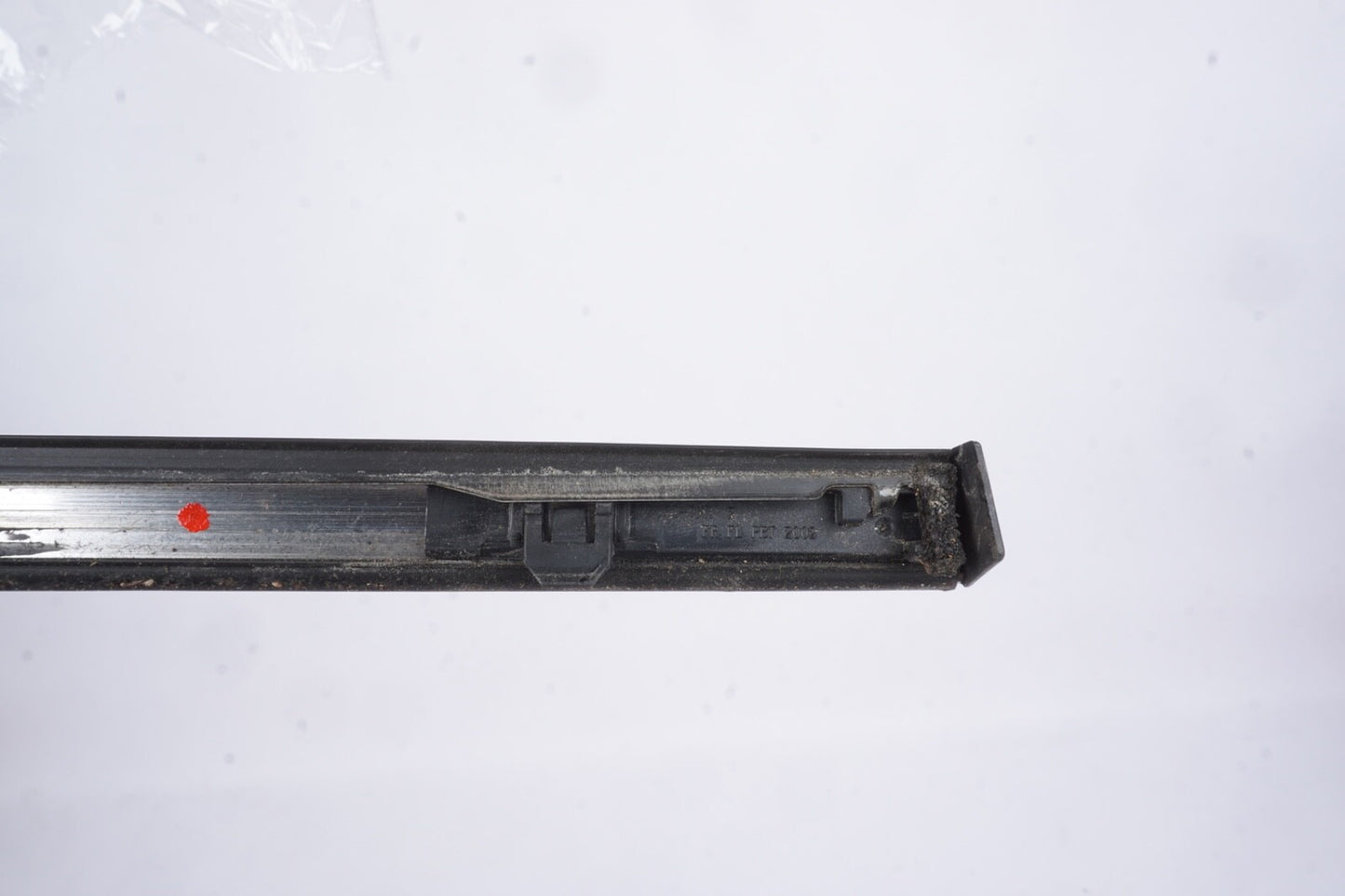 2018 - 2025 HONDA ODYSSEY FRONT LEFT DOOR WINDOW BELT WEATHERSTRIP MOLDING OEM
