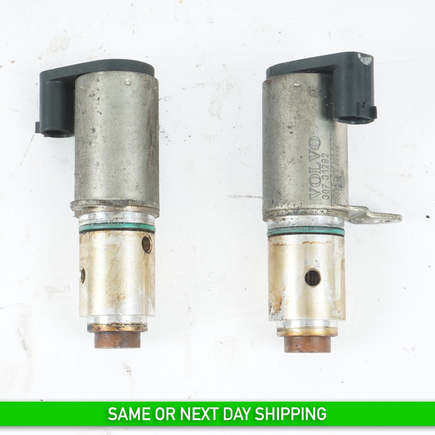 2005 - 2007 VOLVO C70 T5 2.5 CAMSHAFT SOLENIOD VALVE SET OF 2 OEM