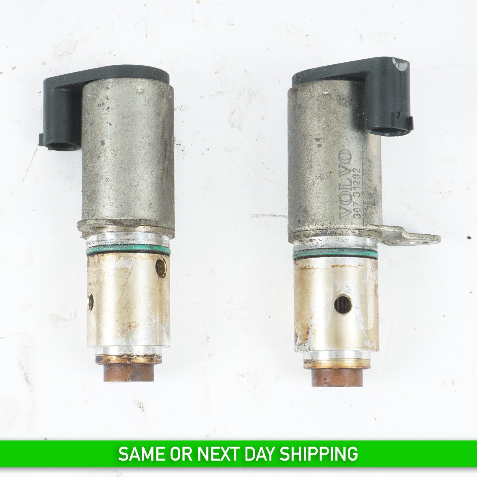 2005 - 2007 VOLVO C70 T5 2.5 CAMSHAFT SOLENIOD VALVE SET OF 2 OEM