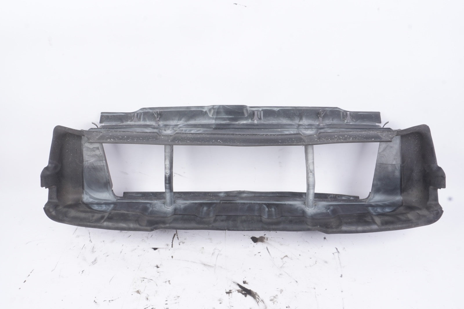 2015 - 2017 Ford Focus Radiator Air Deflector F1EB-8314-BB