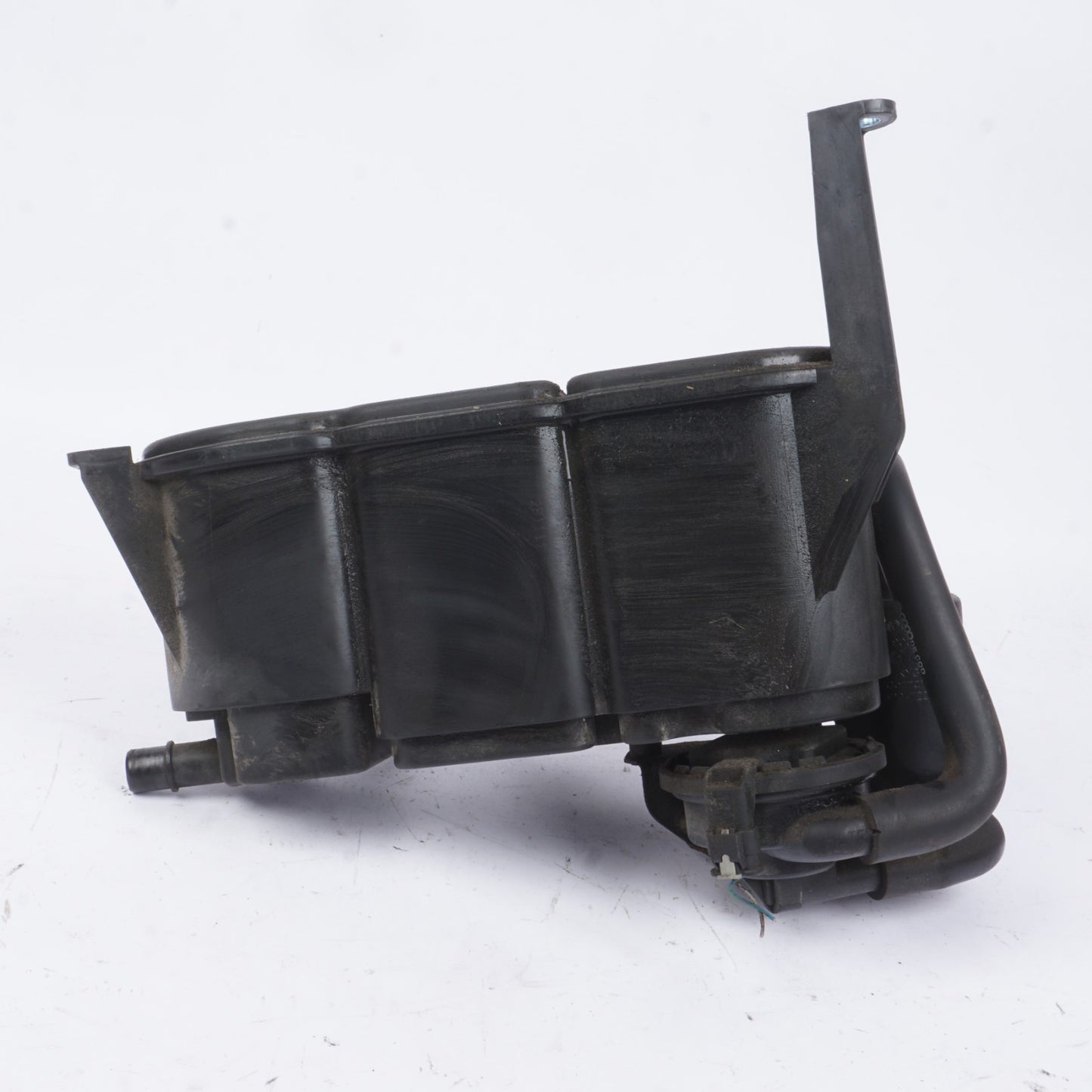 2011 - 2019 Audi A8 S8 Q7 Charcoal Filter With Leak Detection Pump OEM