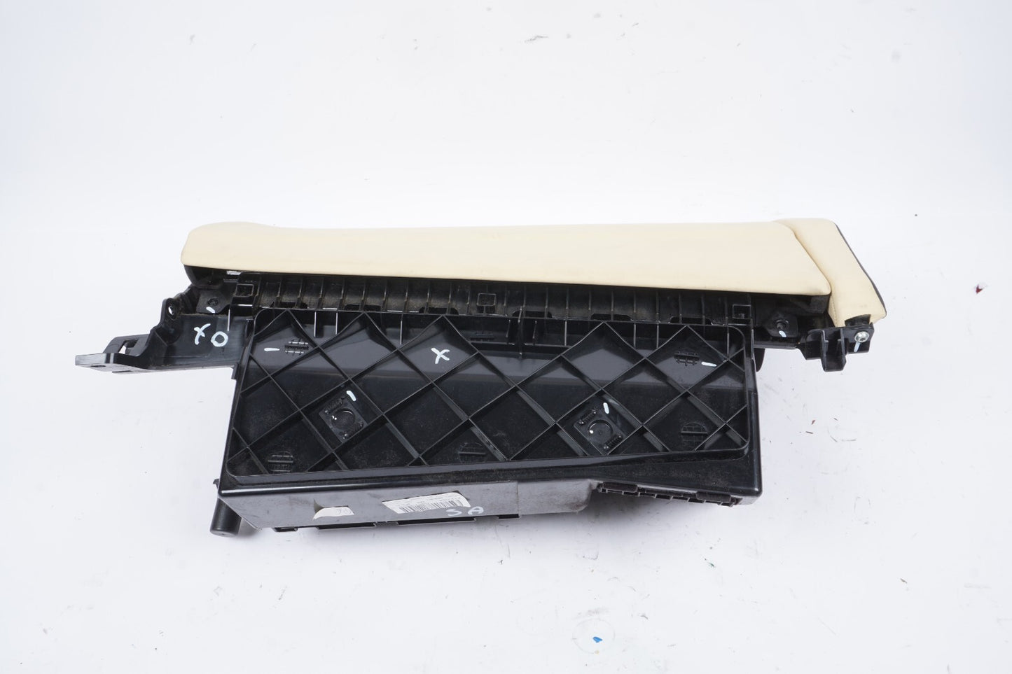 13-18 BMW 650i 640i Grand Coupe Dash Glove Box Storage Compartment OEM