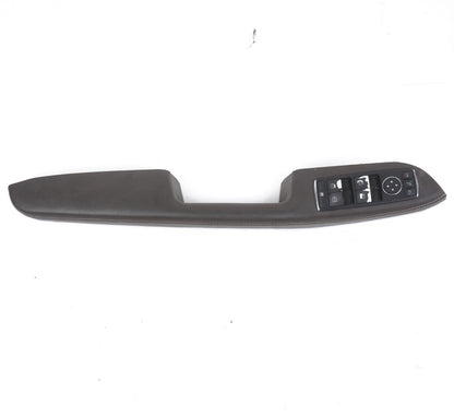 2013 - 2015 Mercedes GL450 Front Left Door Handle Panel Arm Rest OEM