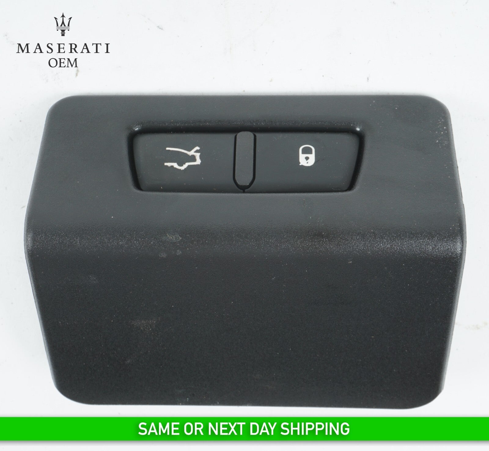 14 - 20 MASERATI QUATTROPORTE REAR TRUNK POWER LIFTGATE SWITCH W/BEZEL TRIM  OEM