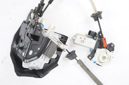 11-17 AUDI A8L FRONT RIGHT PASSENGER SIDE DOOR LOCK ACTUATOR & ASSIST MOTOR OEM