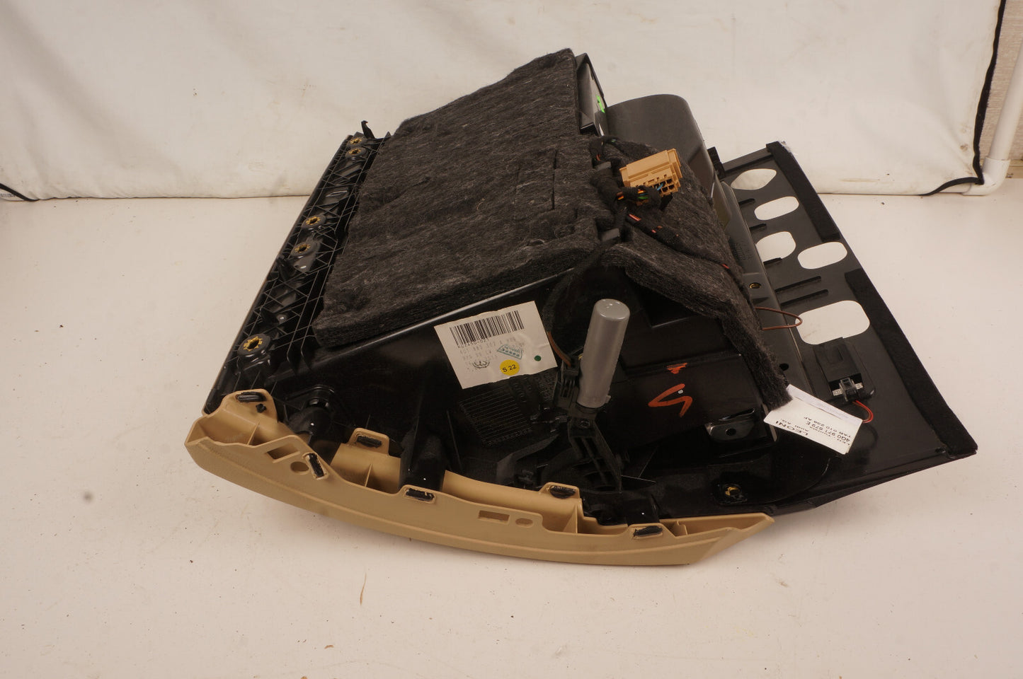 12-17 AUDI A6 S6 A7 S7 GLOVE BOX STORAGE COMPARTMENT OEM