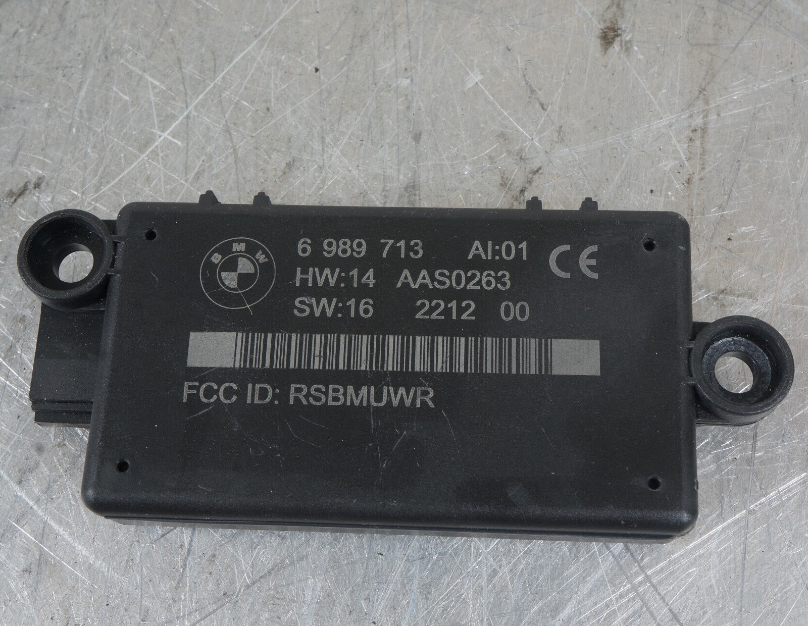 2008 - 2016 BMW E89 E93 DOOR DWA ALARM SYSTEM ANTENNA CONTROL MODULE 6989713