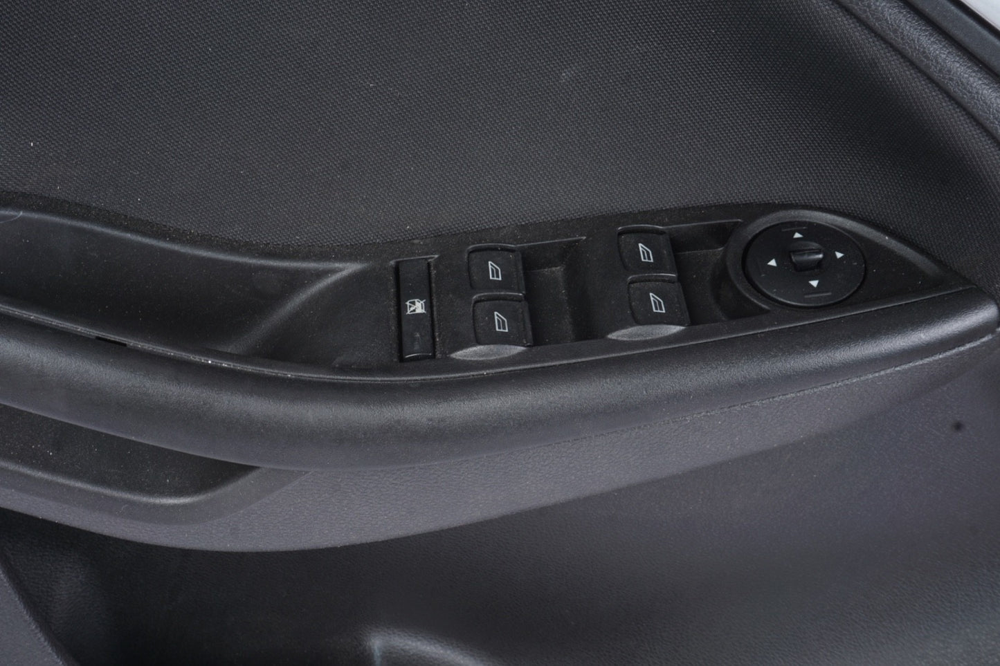 2015 - 2018 Ford Focus Front Left Driver Side Interior Door Panel Trim OEM