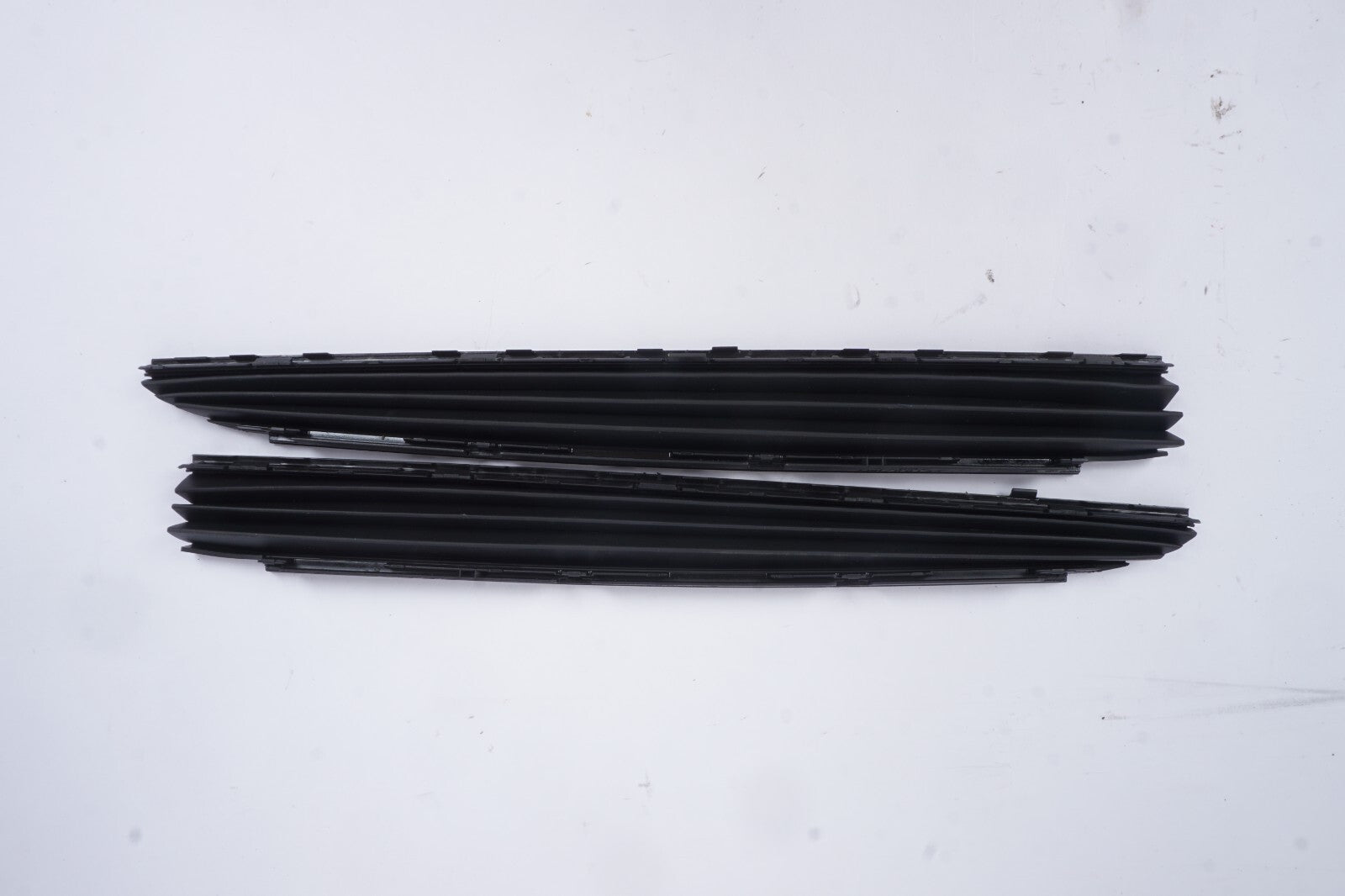 06-11 Mercedes ML350 ML500 Sunroof Seal Trim Left & Right OEM