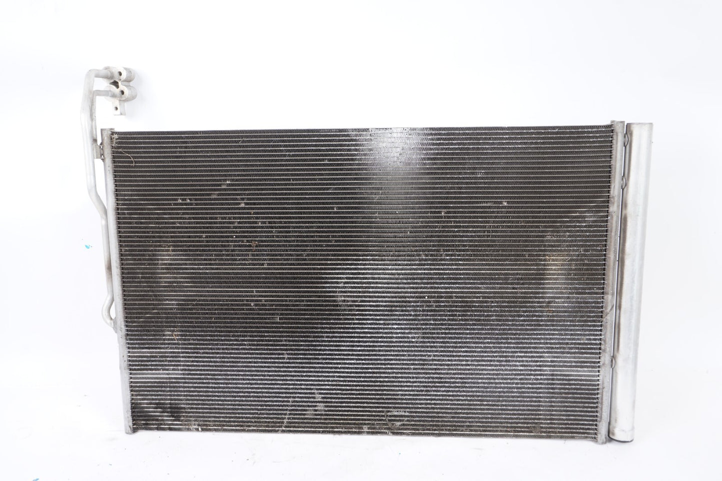 11-14 Porsche Cayenne 958 4.8l AC Condenser 7P0820411A OEM