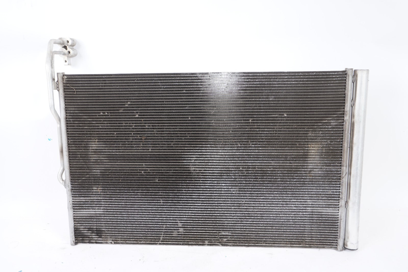 11-14 Porsche Cayenne 958 4.8l AC Condenser 7P0820411A OEM