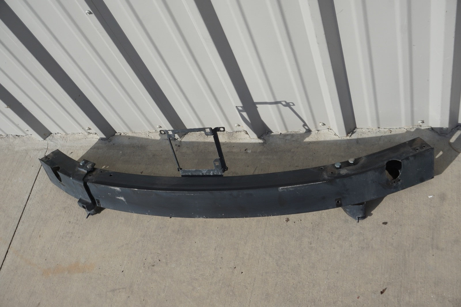 03-08 Mercedes R230 SL500 SL550 SL55 Front Bumper Reinforcement Impact Bar Oem