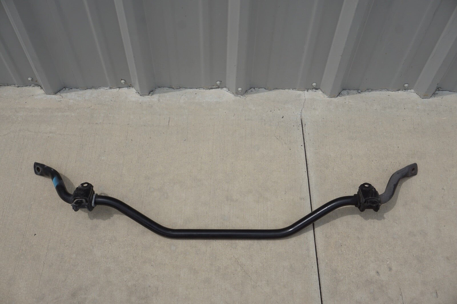 10-15 LEXUS IS350 IS250 CONVERTIBLE Front Stabilizer Sway Bar 48811-30661