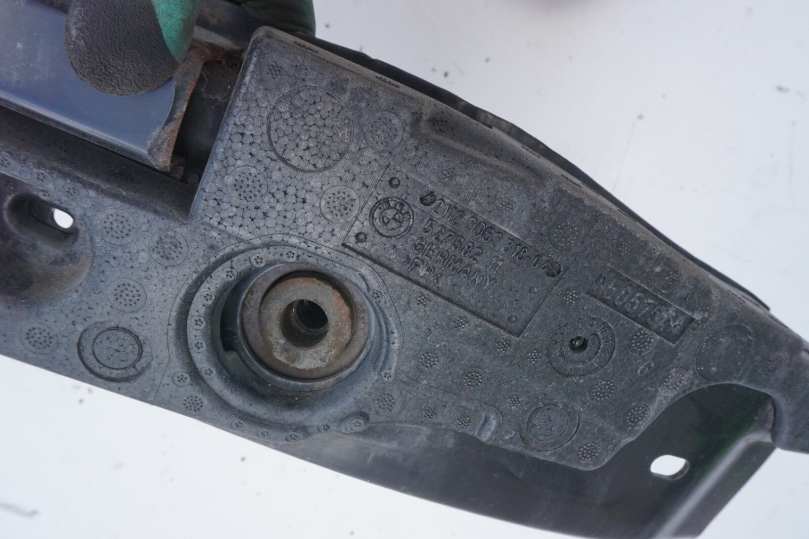 2003 - 2008 BMW Z4 - Rear Bumper Reinforcement  Impact bar 7042103
