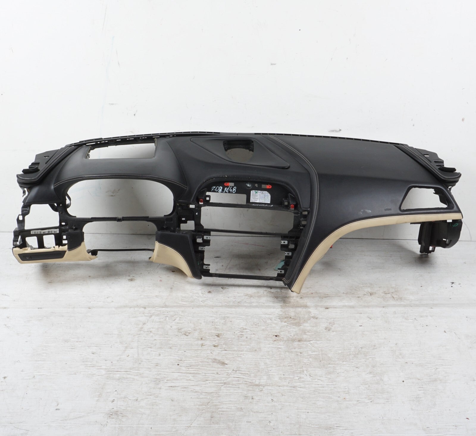 13 - 18 BMW 650i 640i F06 Dash Dashboard Panel OEM