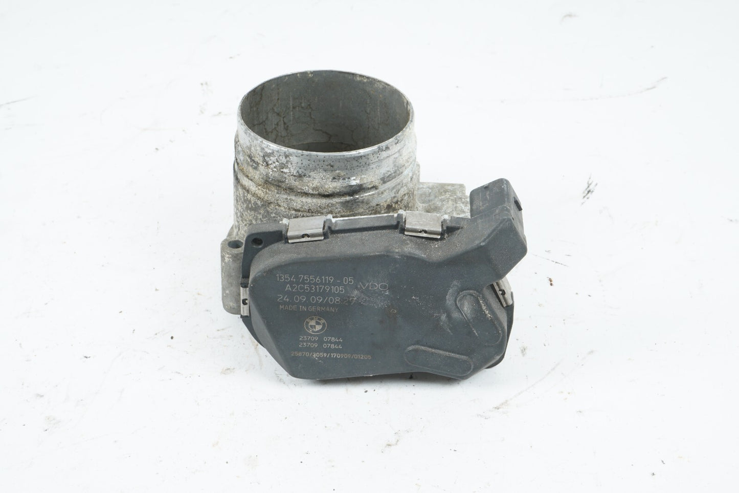 2008 - 2013 BMW X6 Xdrive35I THROTTLE BODY 7556119 OEM