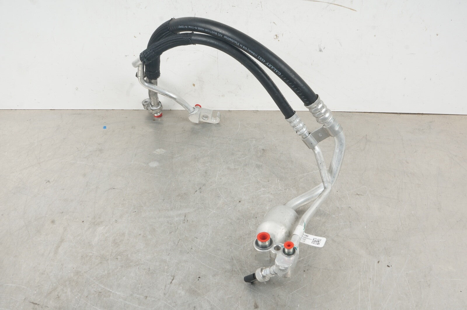2020-2023 CADILLAC CT4 2.0L AC AIR CONDITIONING COMPRESSOR HOSE PIPE LINE OEM
