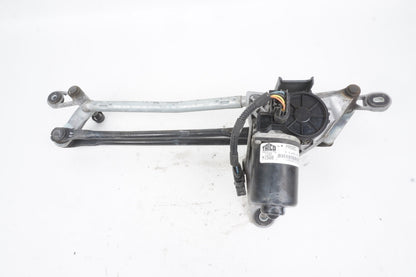 2014 - 2020 Maserati Ghibli 3.0L Front Windshield Wiper Motor Linkage OEM