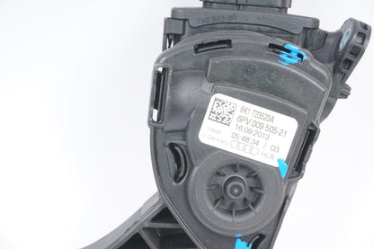13-18 Audi A6 A7 A8 Accelerator Throttle Gas Pedal w Sensor OEM 8K1723523A