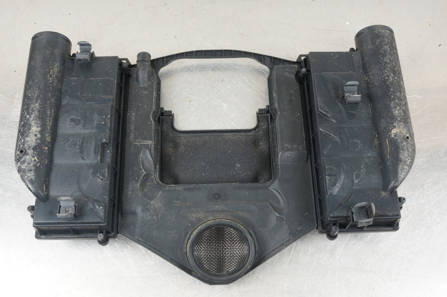 09 - 11 MERCEDES ML350 AIR FILTER CLEANER BOX COVER A2730901001 OEM