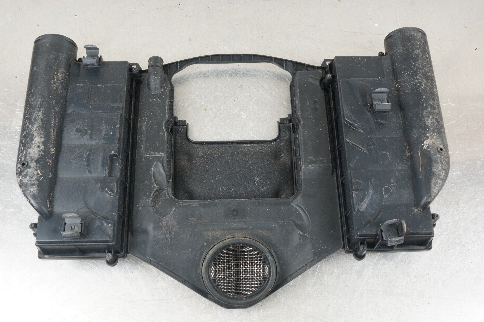 09 - 11 MERCEDES ML350 AIR FILTER CLEANER BOX COVER A2730901001 OEM