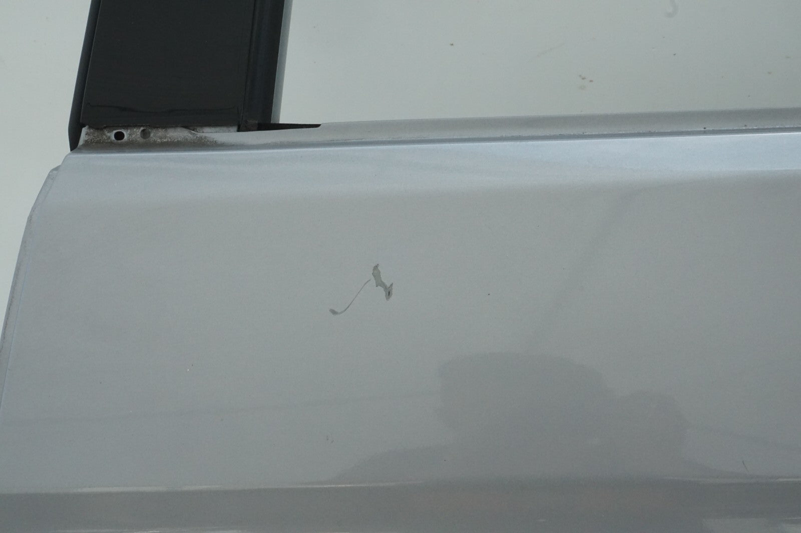 2013-2018 HYUNDAI SANTA FE REAR LEFT DRIVER SIDE DOOR SHELL OEM