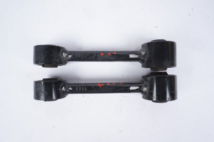 2015 - 2019 Toyota Highlander Rear Lower Control Arm Left & Right OEM