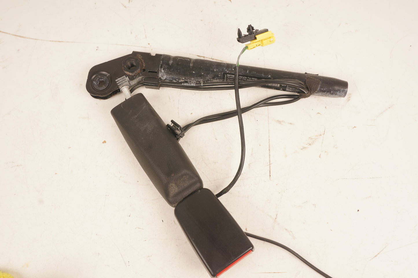 2007 - 2013 MERCEDES S550 W221 FRONT RIGHT PASSENGER SEAT BELT BUCKLE LATCH OEM