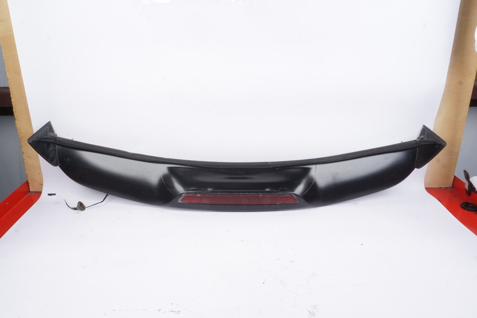 2012 - 2014 PORSCHE CAYENNE TAILGATE LIFTGATE BACK DOOR ROOF SPOILER OEM