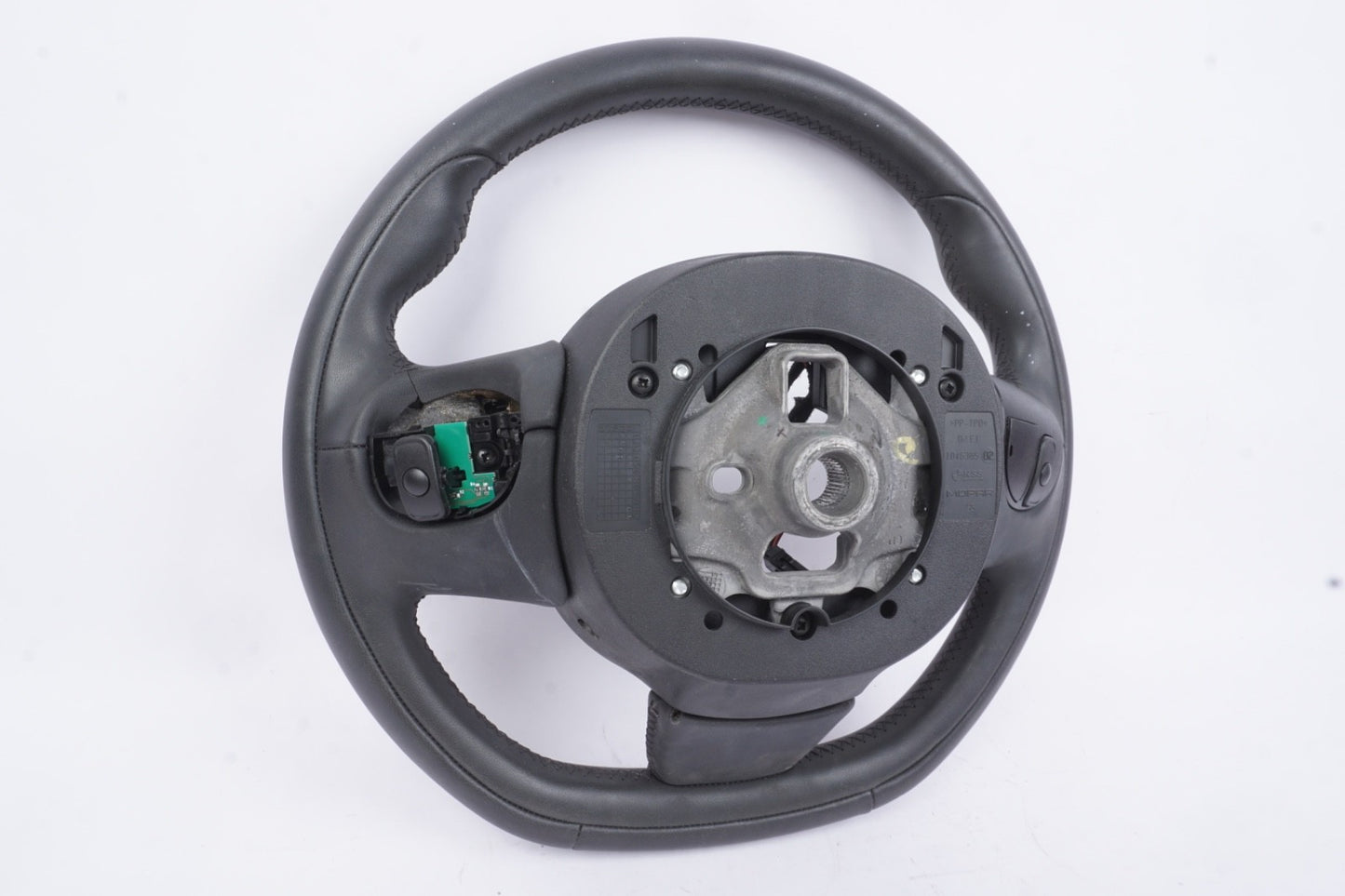 2016 - 2018 FIAT 500X DRIVER STEERING WHEEL W/AUDIO CRUISE CONTROL SWITCHES OEM