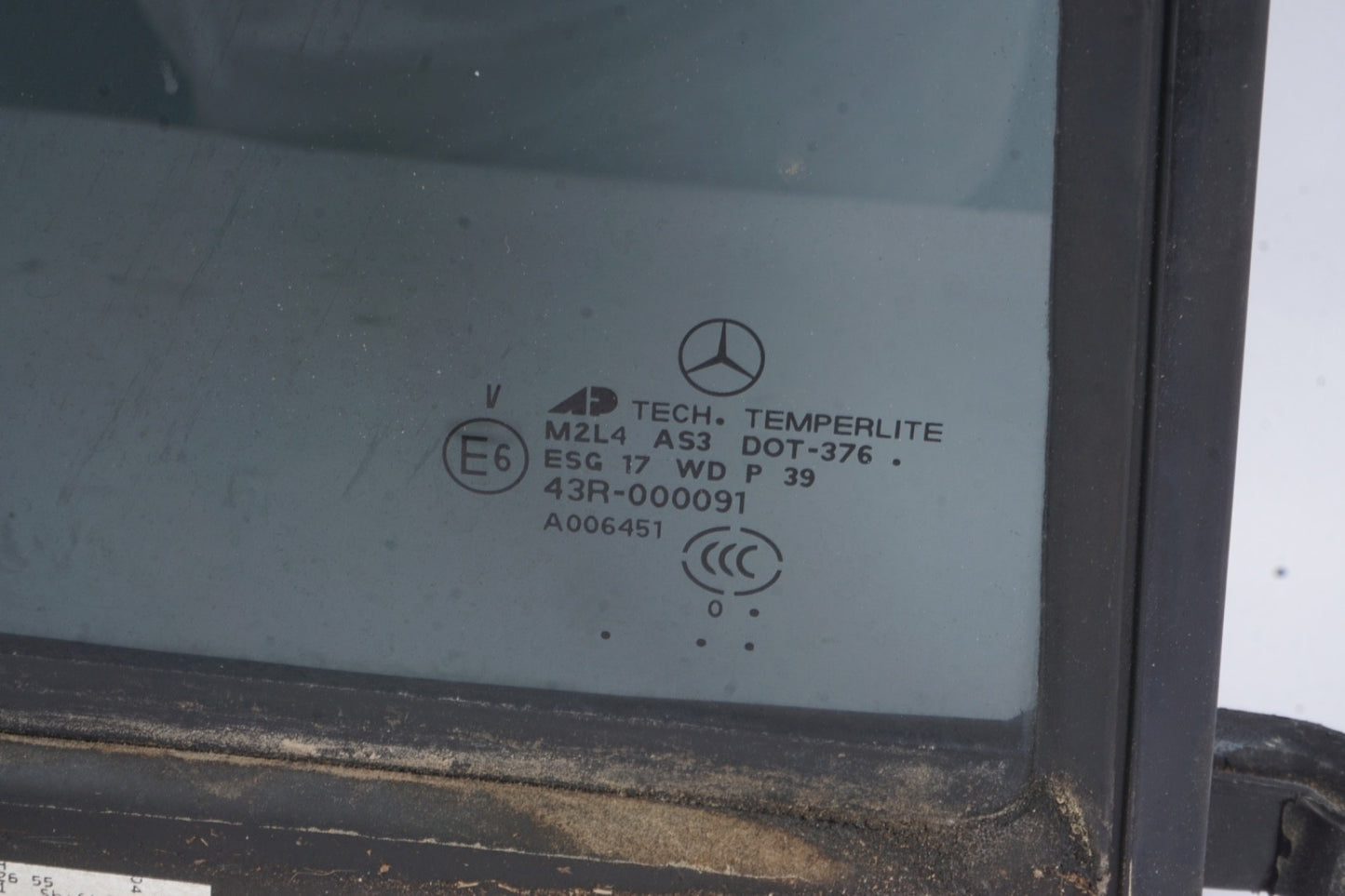 06-11 Mercedes W164 ML450 ML500 Rear Right Passenger Quarter Window Glass OEM