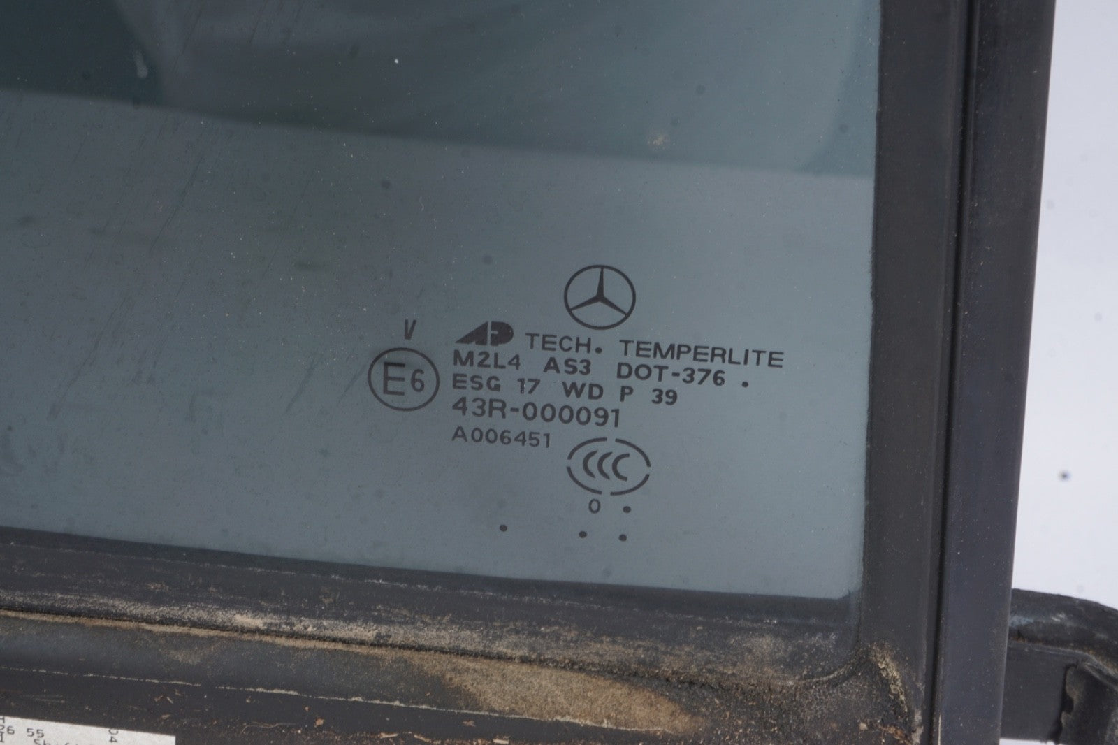 06-11 Mercedes W164 ML450 ML500 Rear Right Passenger Quarter Window Glass OEM