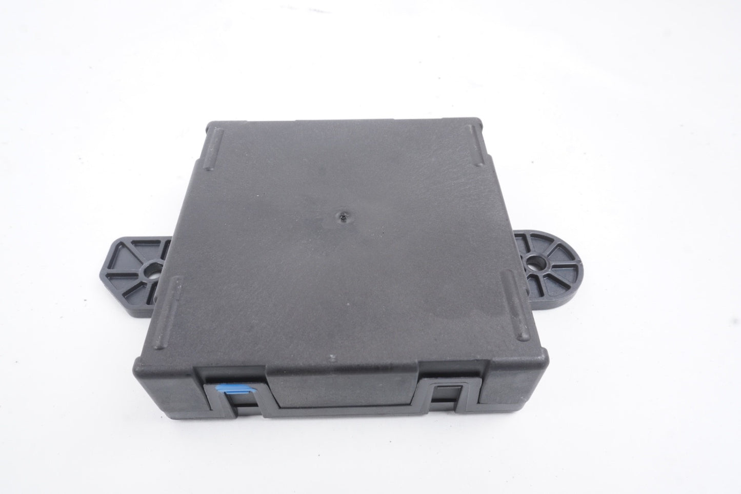 2014 - 2017 Maserati Ghibli Rear Right Driver Side Door Control Module OEM