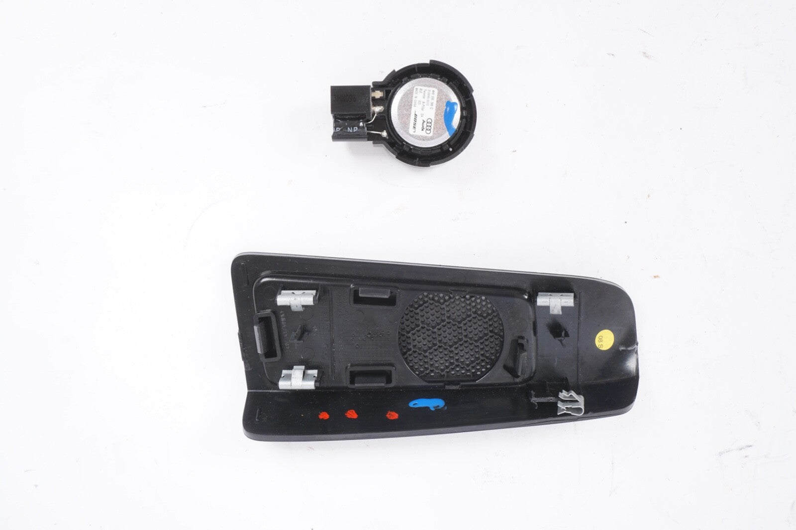 2011-2018 AUDI A8 A8L S8 - LEFT OR RIGHT B PILLAR TWEETER SPEAKER BOSE OEM