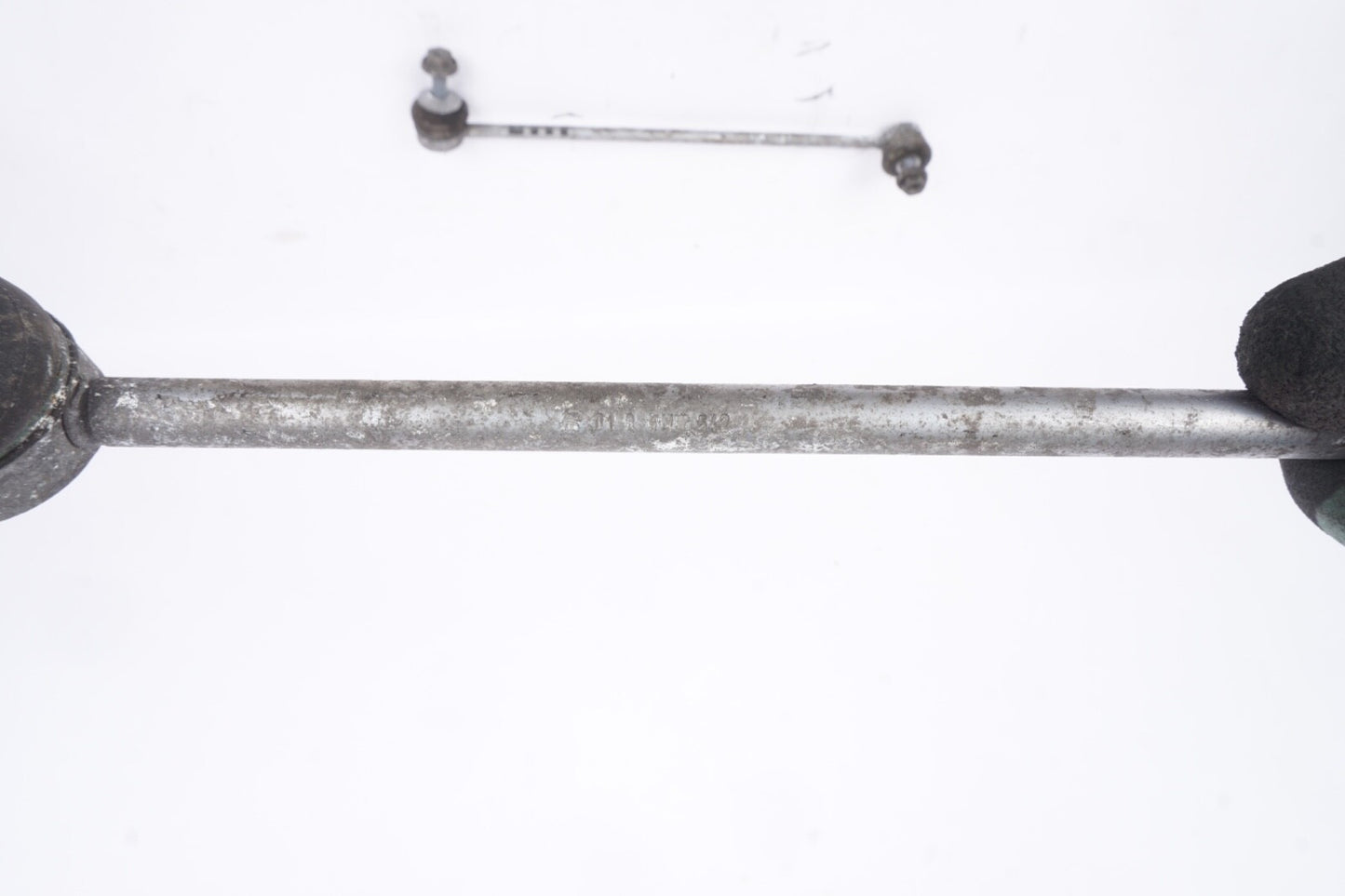 2006 - 2010  BMW 650i E63 E64 Front Sway Bar Stabilizer Link Left & Right OEM