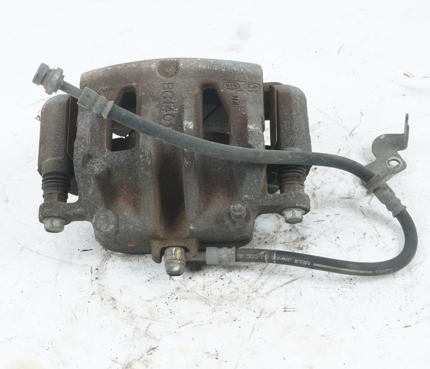 2013-2018 HYUNDAI SANTA FE FRONT BRAKE CALIPER LEFT DRIVER SIDE OEM