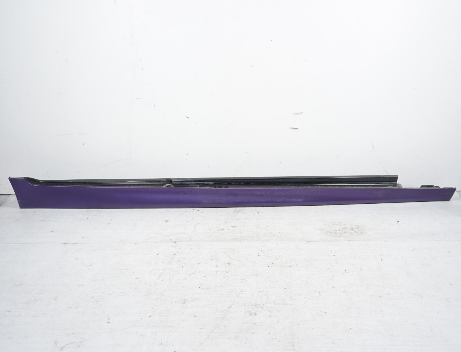 2011-2016 BMW 528i 535i 550i F10 Right Pass Side Skirt Rocker Panel Molding OEM