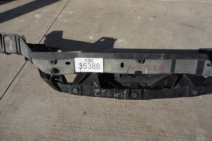 2011 - 2014 Porsche Cayenne Front Reinforcement Bar Upper Radiator Support Clip