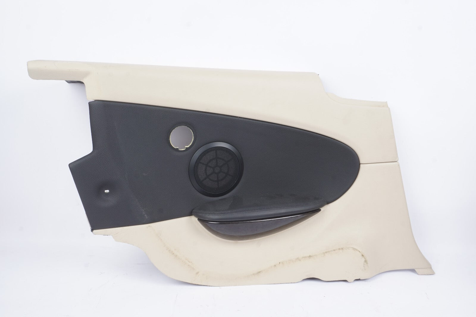 2006 - 2010  BMW 650i E63 E64 Rear Left Driver Side Quarter Panel Trim OEM