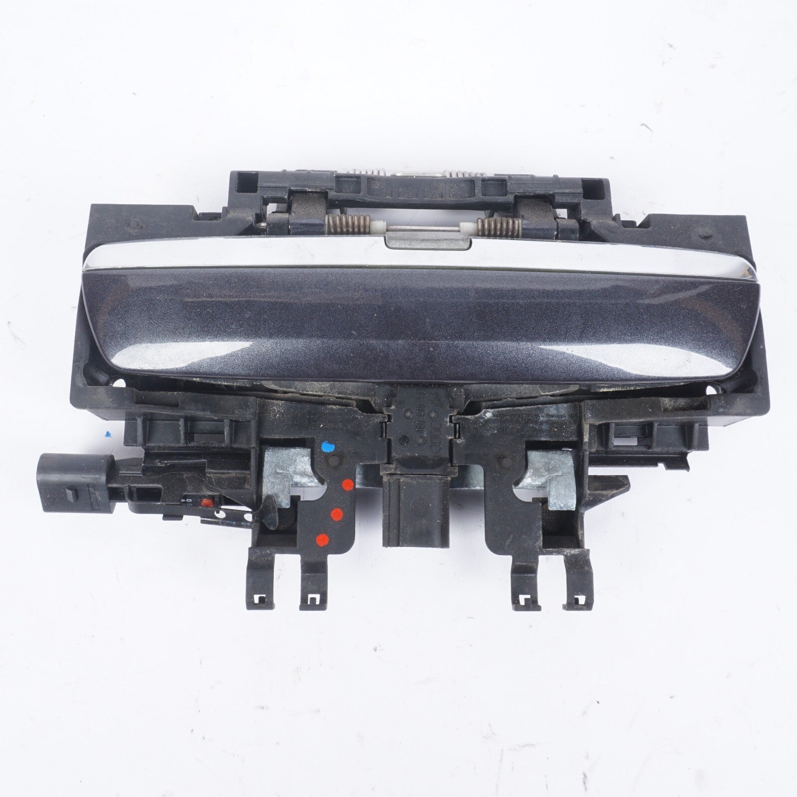 2004  - 2010 Audi A8 A8L Rear Left Driver Side Exterior Door Handle OEM