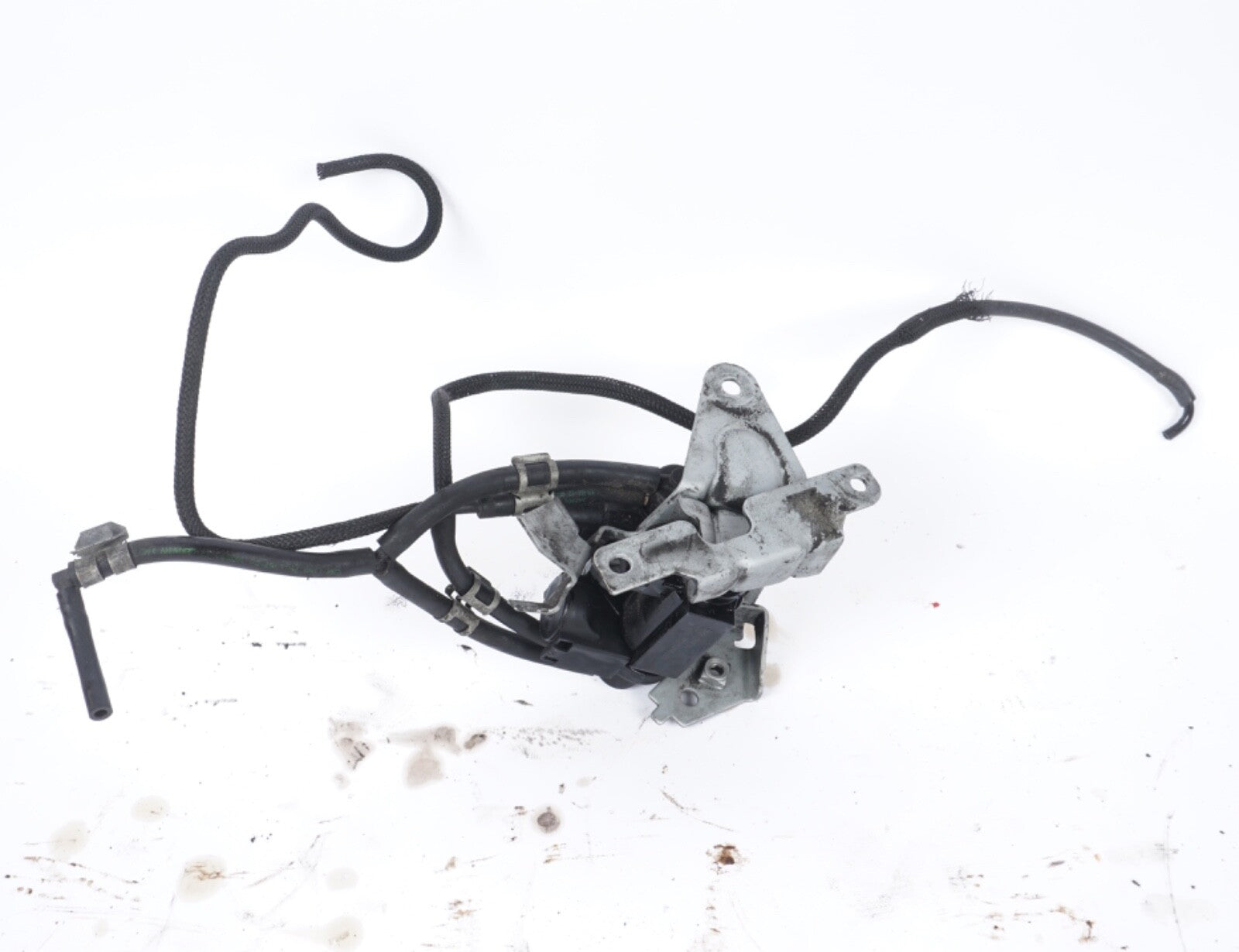 11-17 BMW E90 E92 F10 F30 135I 335I 535I M5 TURBO PRESSURE BOOST SOLENOID VALVE