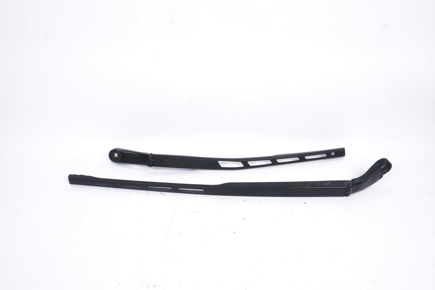 2011 - 2018 Audi A8L A8 Windshield Wiper Arm Left & Right  OEM