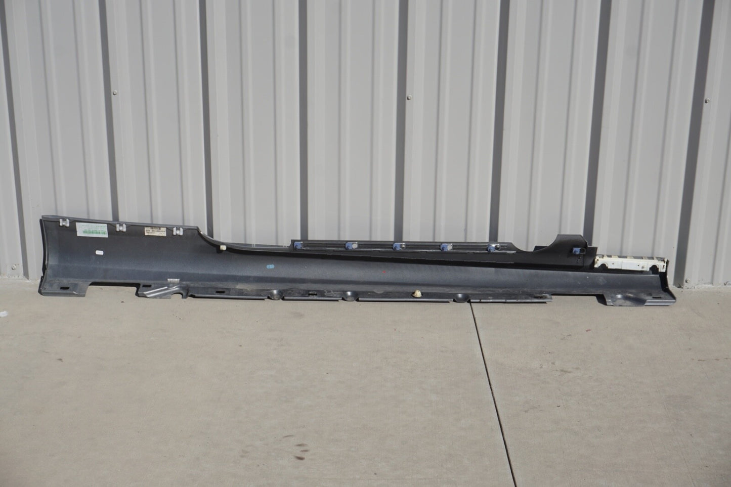 11-17 Mercedes E350 E500 Convertible Base Left Side Rocker Panel Side Skirt